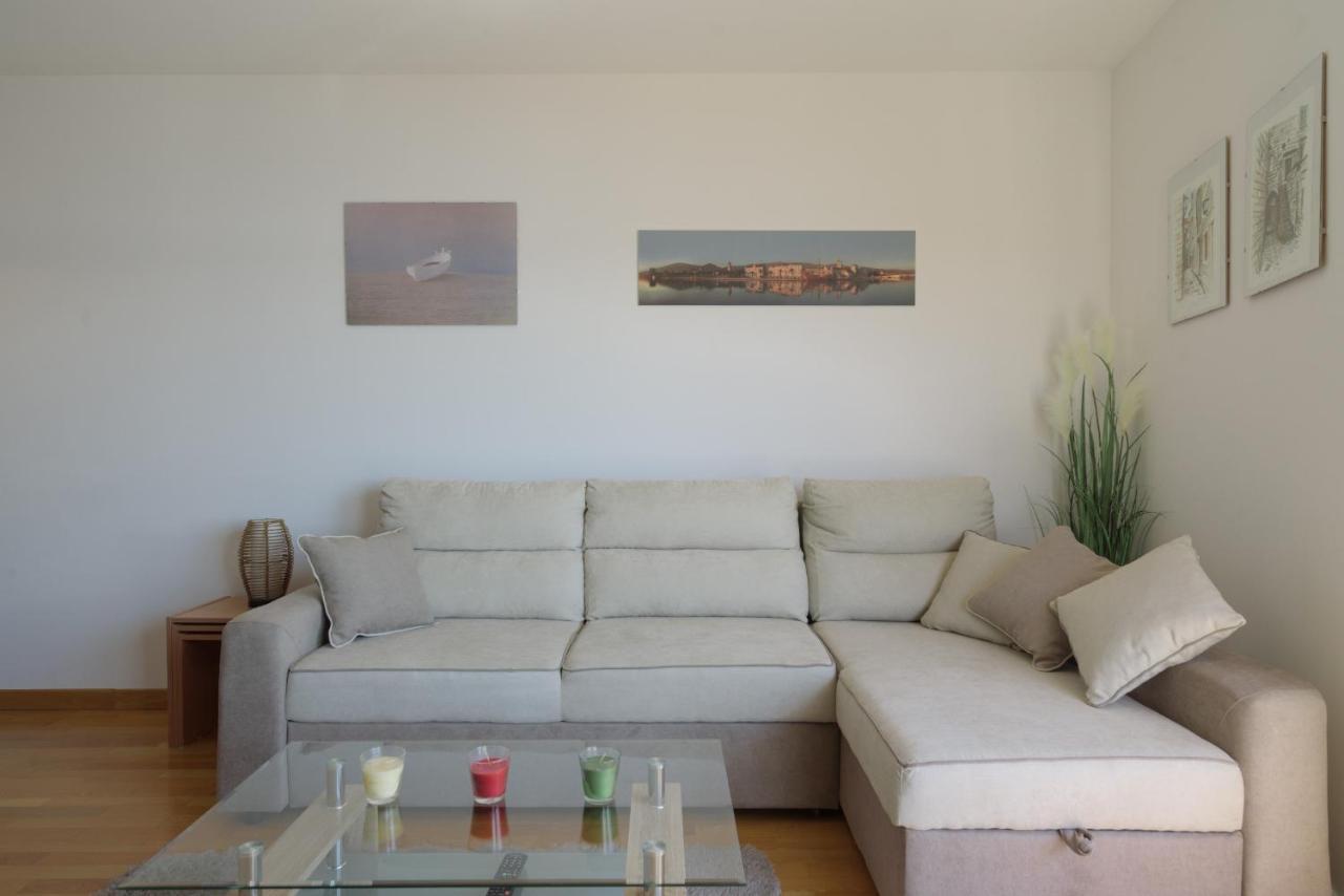 Apartment Marijana Trogir Bagian luar foto